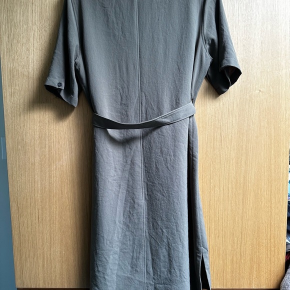 Billy Reid khaki green button front dress, size M - Picture 8 of 9